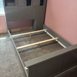 Full Bed Frame With Box Spring 