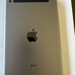 Apple iPad (Space Gray) – Great Condition – Fully Reset