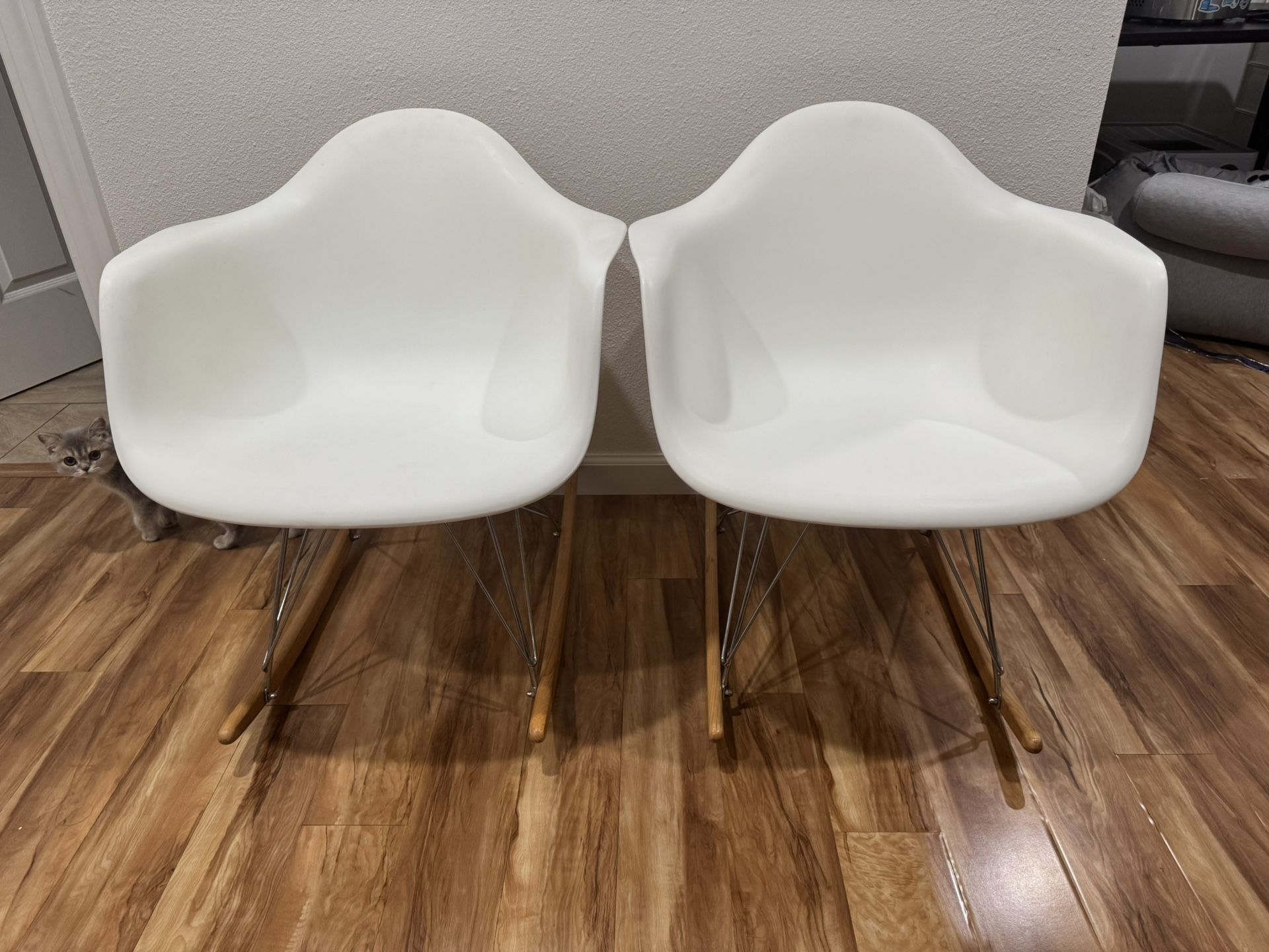Ergonomic MCM Eames style rocking chair - Herman Miller Replica