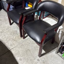 Office Chairs 