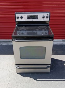 Stove GE Glass Top stainless electric oven like new