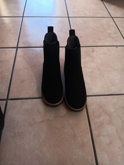 $15 Kensie Boots 8.5