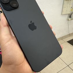 iPhone 15 plus 128gb