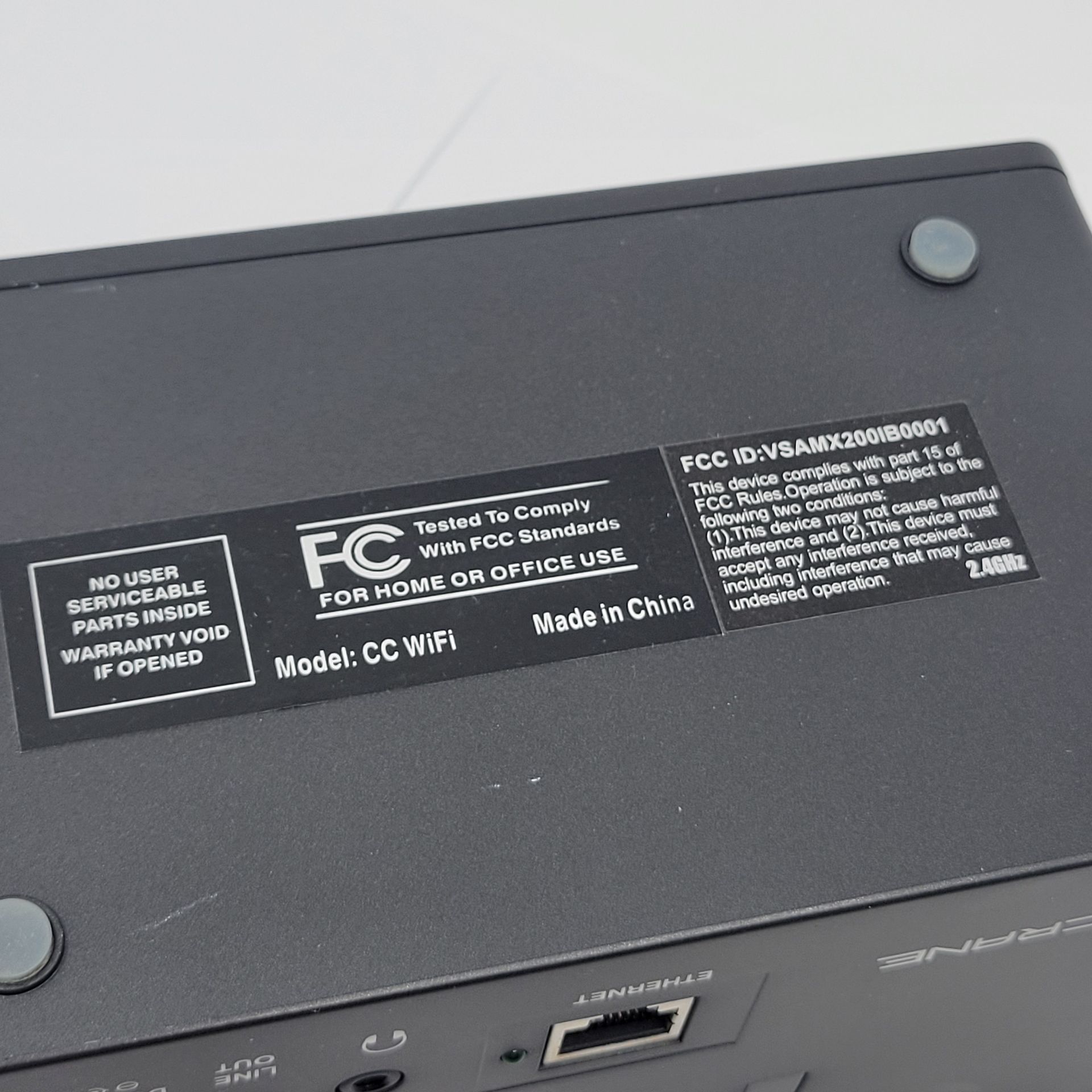 C. Crane CC WiFi Internet Radio , Clock and Alarm New Open box.Including power supply, remote, radio. Manual is missing.Weight 2lb plus shipping ma