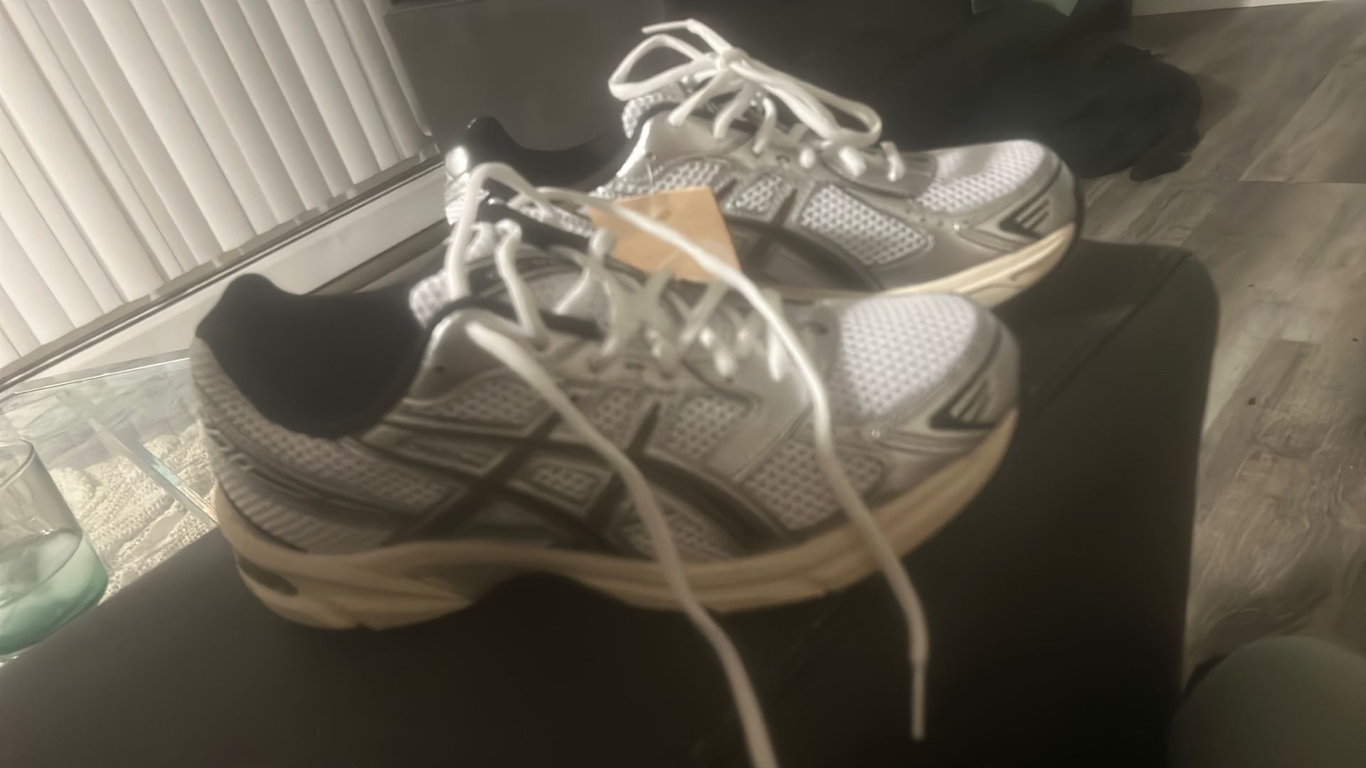 Asics Woman’s 9 1/2 New