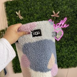 Ugg Bin 
