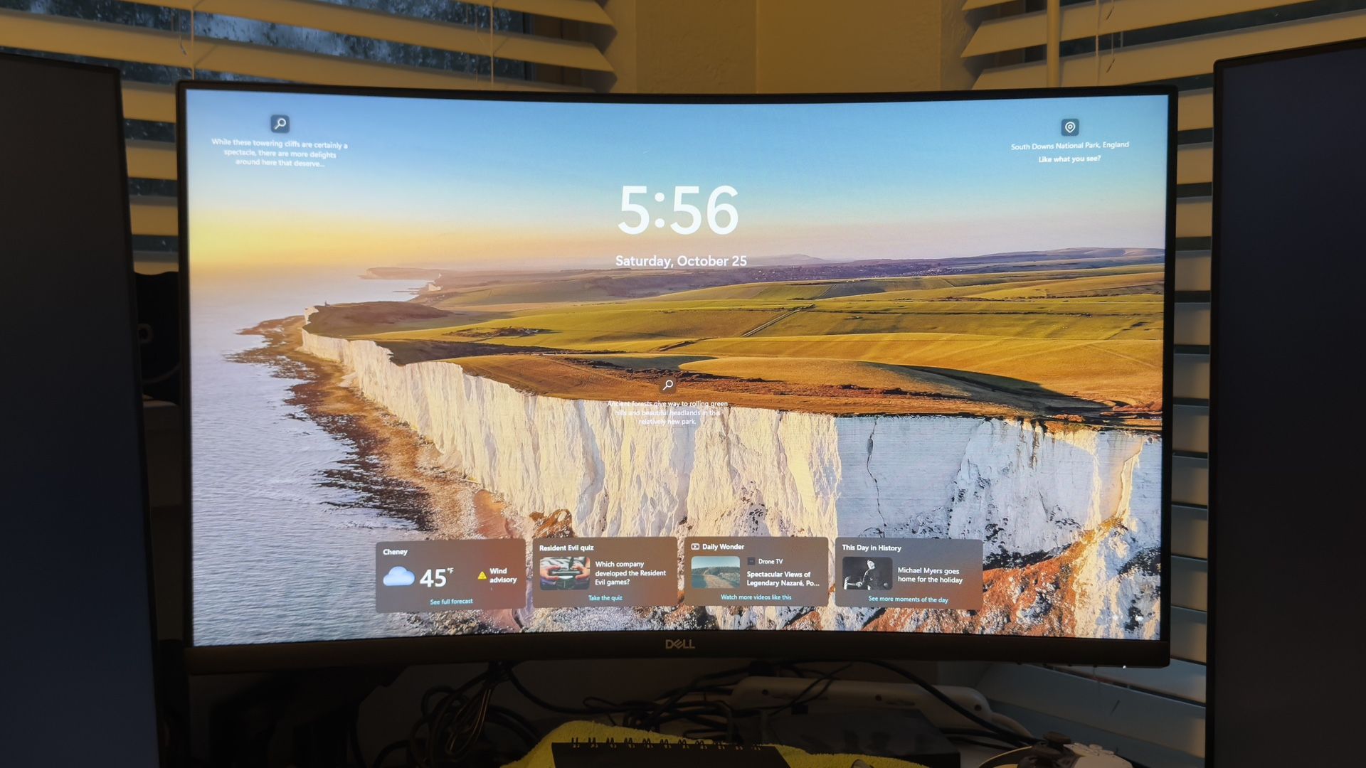 Dell S3222HN Curved Monitor - 32” inch FHD (1920x1080) 75Hz , AMD FreeSync Technology, NO STAND,  insignificant dead pixel
