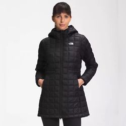 Women’s Thermoball Black jacket In XS
