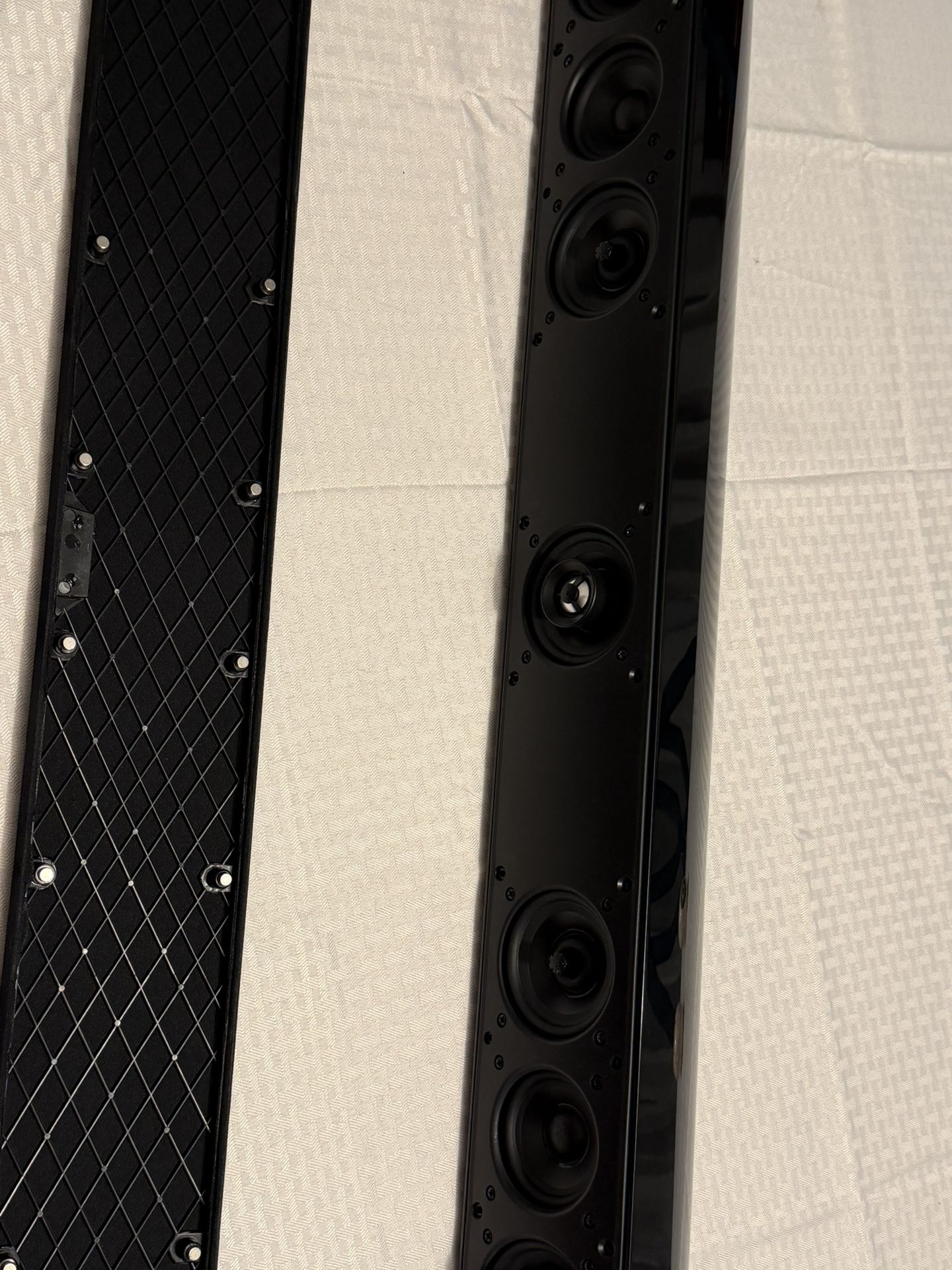 Definitive Technology 