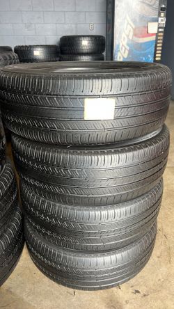 🛞SET OF 4 USED TIRES🛞 215/60/17 HANKOOK •INSTALLED/BALANCED•