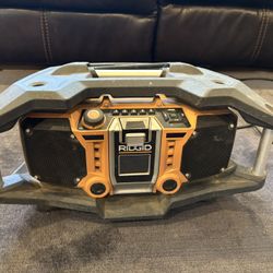 Rigid Radio &batter Charger 