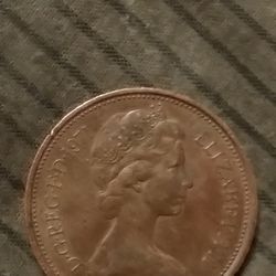 Rare first year issue 1971 British 2 new pence