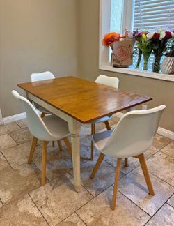 Dining set