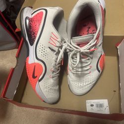 Tennis Court Shoes Size 11