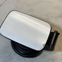 BMW 328i E90 - GAS / FUEL Filler DOOR (contact info removed) COMPLETE ALPINE WHITE