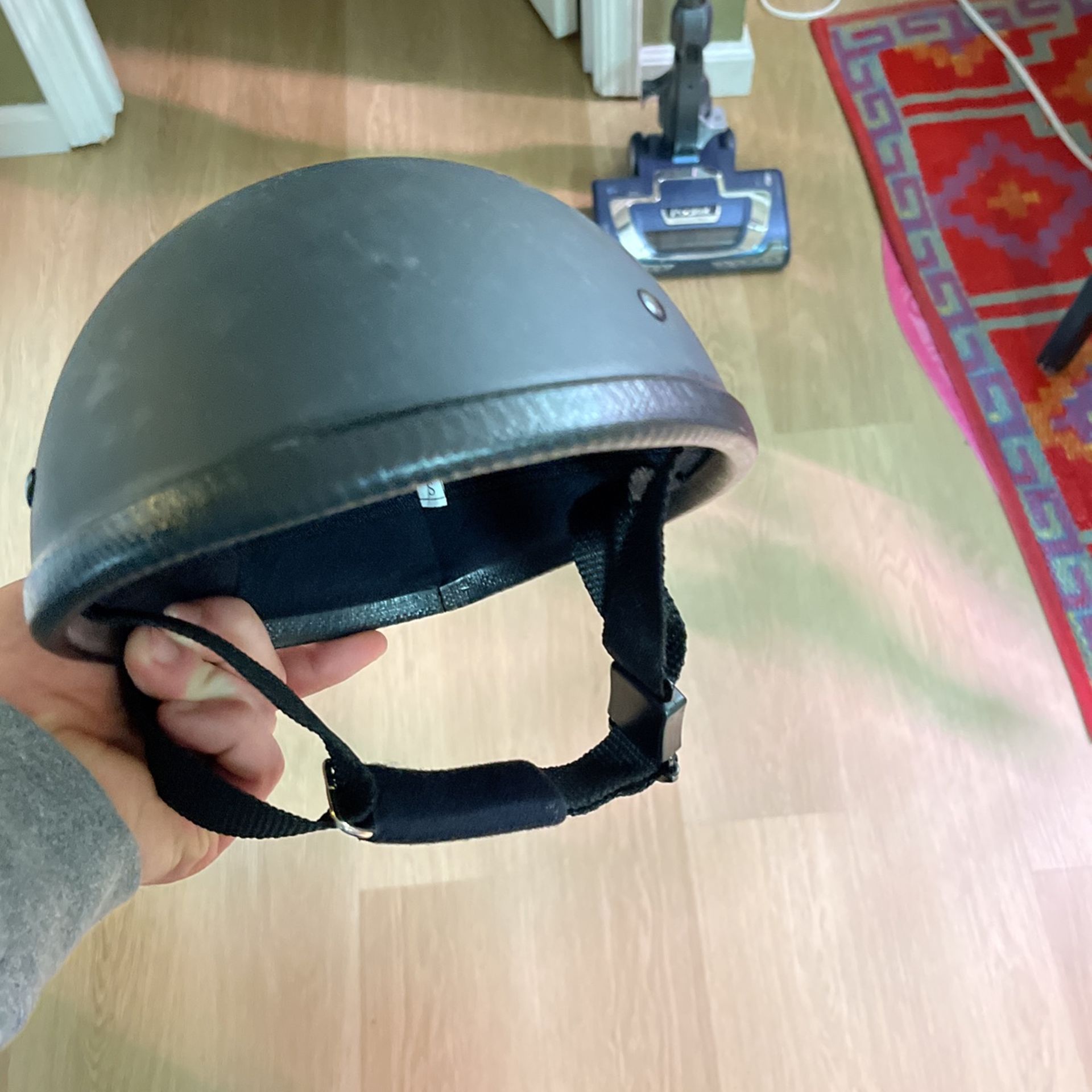 Woman’s Motorcycle Helmet