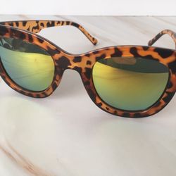 Holographic Sunglasses 😎 