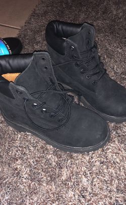 Very nice black tims