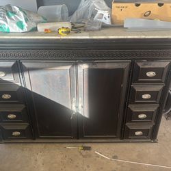 Large Storage / Project FREE!