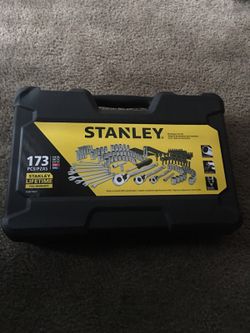 Stanley mechanics tool set