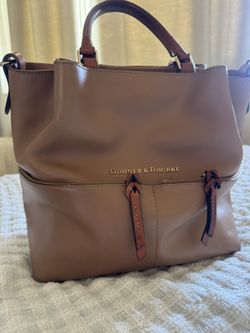 DOONEY&BOURKE PURSE