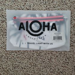 NWT Aloha Collection mini pouch