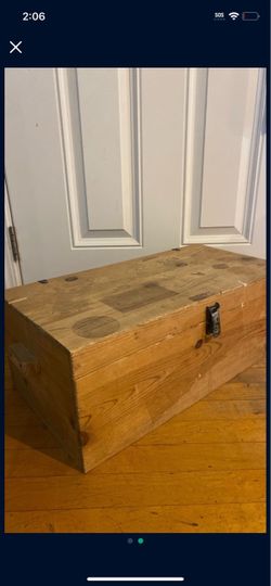 Wooden box