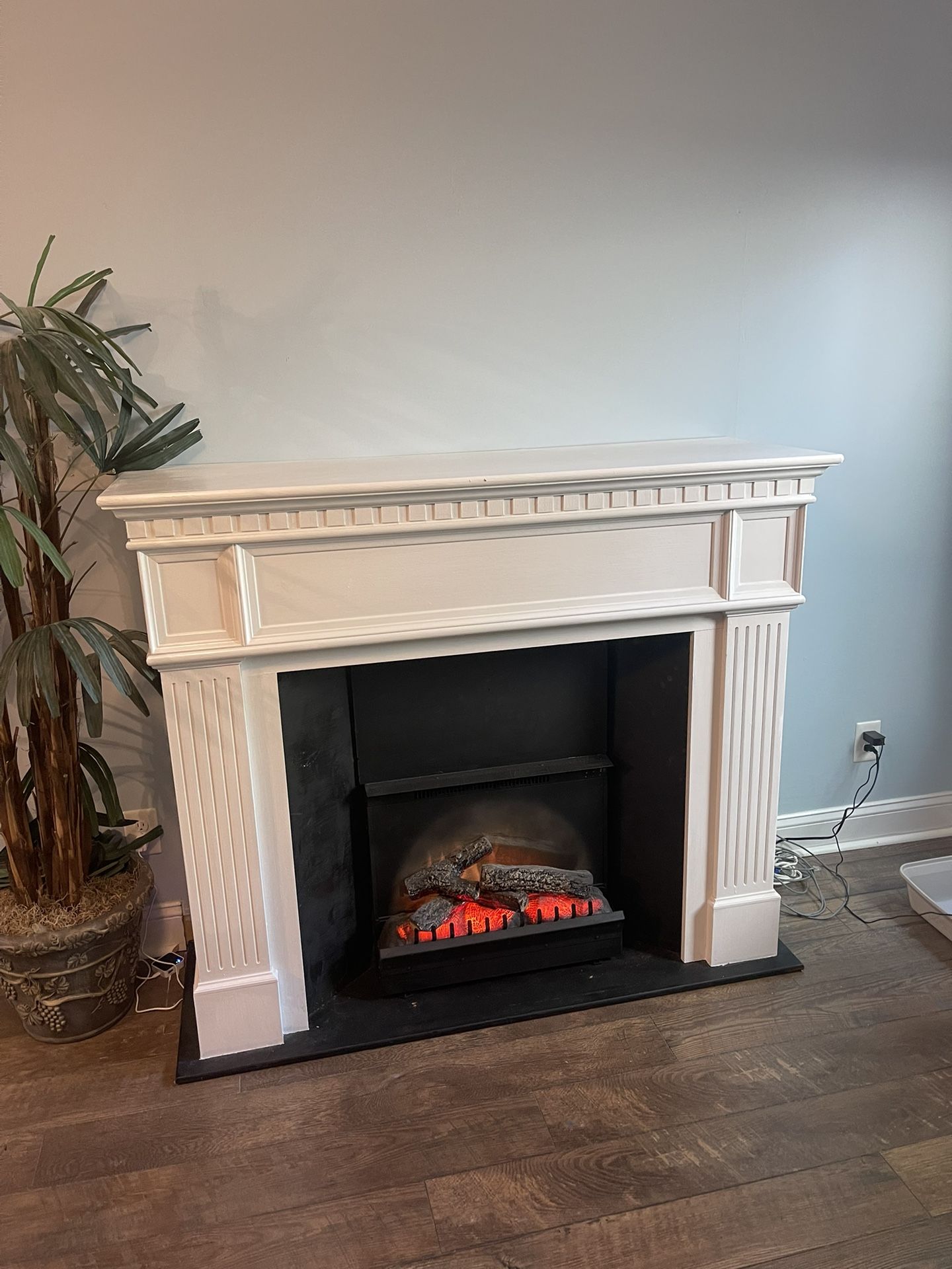 Electric Fireplace for Sale in Lake Wylie, SC - OfferUp