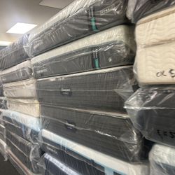 Queen Size Name Brand Mattresses