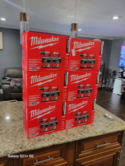 Milwaukee Drill Set New 