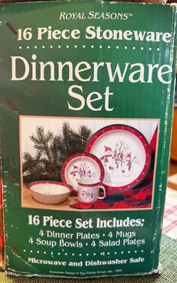 Christmas dinning set for 4