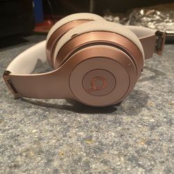 Beats Solo 3 Headphones 