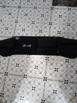 PARA CAJUELA TRASERA DE BMW.  For BMW rear trunk