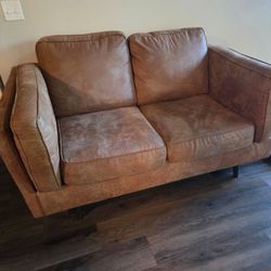 Love seat