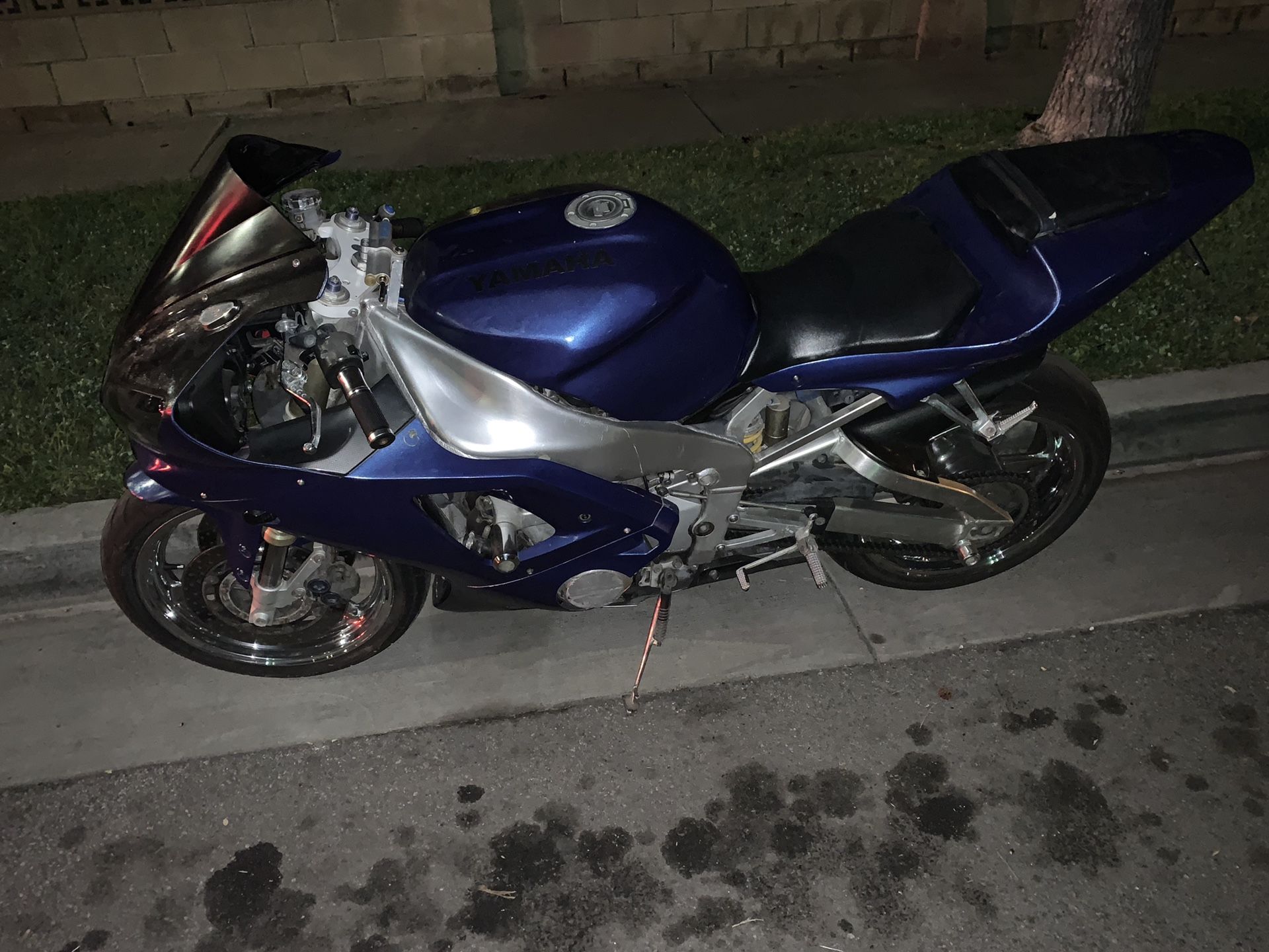 2001 Yamaha R1 for Sale in Los Angeles, CA - OfferUp