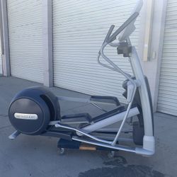 Elliptical, Precor Full Commercial Model 885 With P80 Touch Screen 