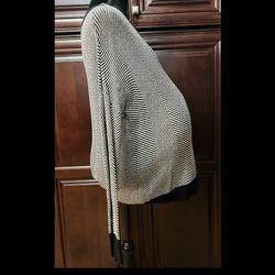 Motherhood Maternity Medium Thin Sweater