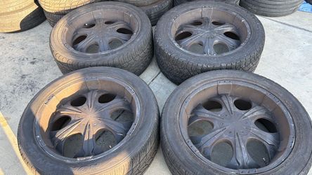 22 Inch Wheels and Old Tires 6x127 Or 6x135 Trailblazer, Envoy, F150, Expedition, Navigator