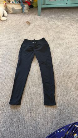AUROLA  women’s black scrunch butt leggings