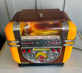 Vintage Polyconcept Jukebox Compact Disk Cd Player Am/Fm Radio