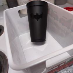COLLECTIBLE  BATMAN PINT GLASS 