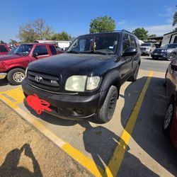 2003 Toyota Sequoia