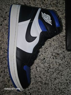 Air Jordan 1 retro OG. Royal blue and black size 9.5