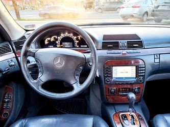 2004 Mercedes-Benz S-Class Thumbnail