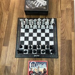 Noble Collection Harry Potter Wizard Chess Set - Make An Offer