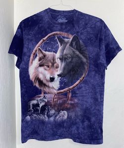 The Mountain Wolf Dreamcatcher Purple T-Shirt Wildlife Tie-Die Men’s Tee