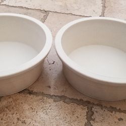 Large dog / pet bowl - heavy duty plastic