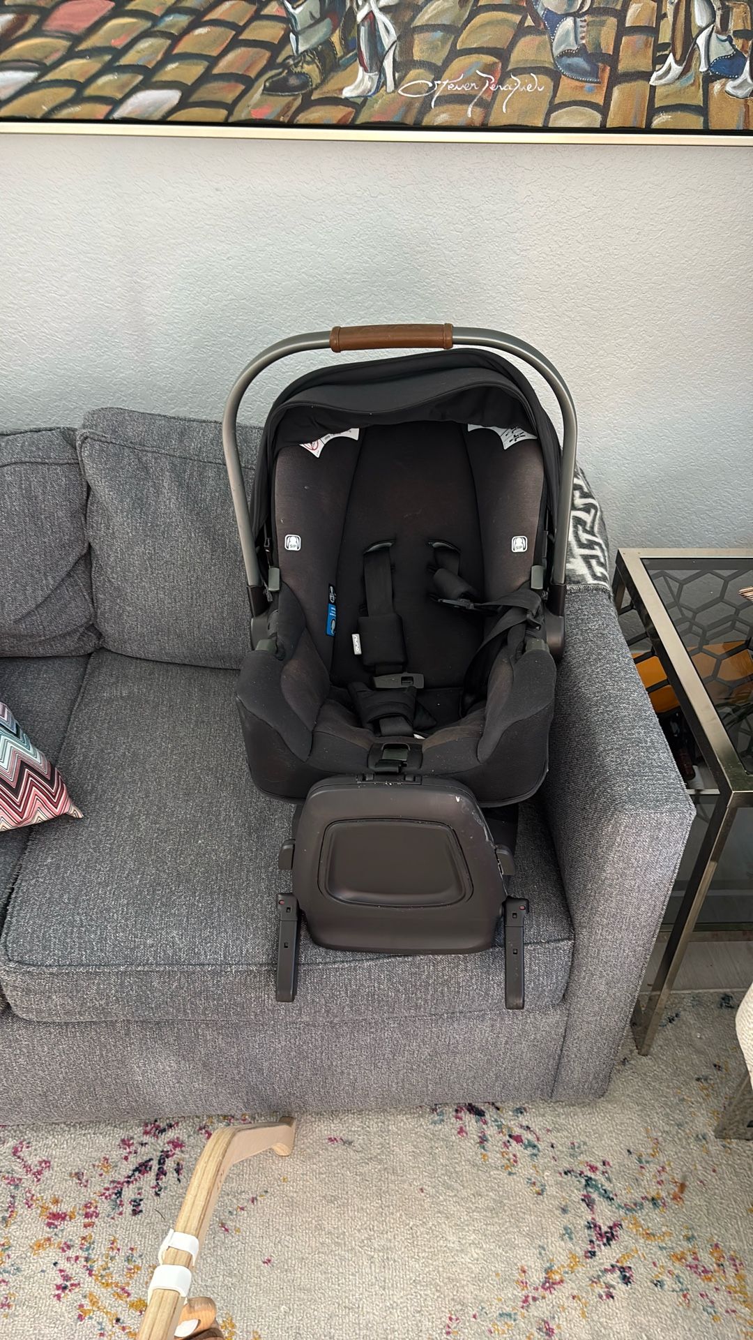 Nuna pipa car seat