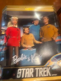 Barbie And Ken Star Trek Set