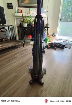 Dyson Ball Upright Vacuum Cleaner